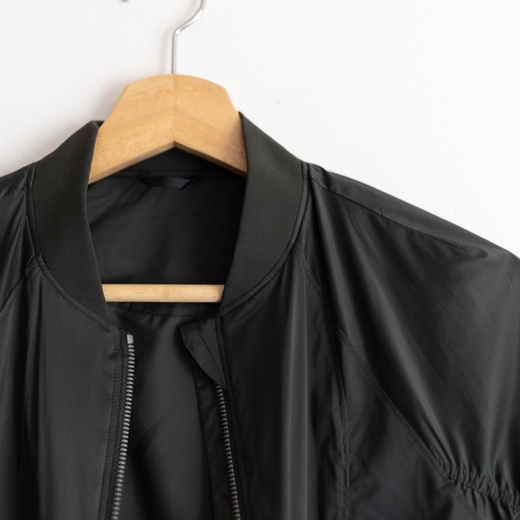 Lululemon Bomber Jacket - Picture 4 of 7